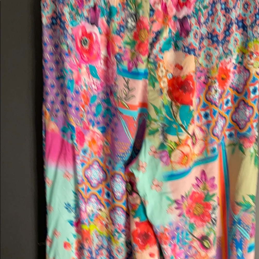 Tolani "scratchbook" garden pants. New with tags from Sundance! - Picture 5 of 7